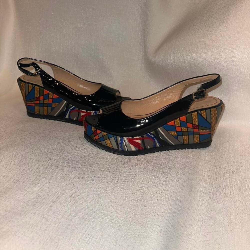 Groovy unique black and multi colored